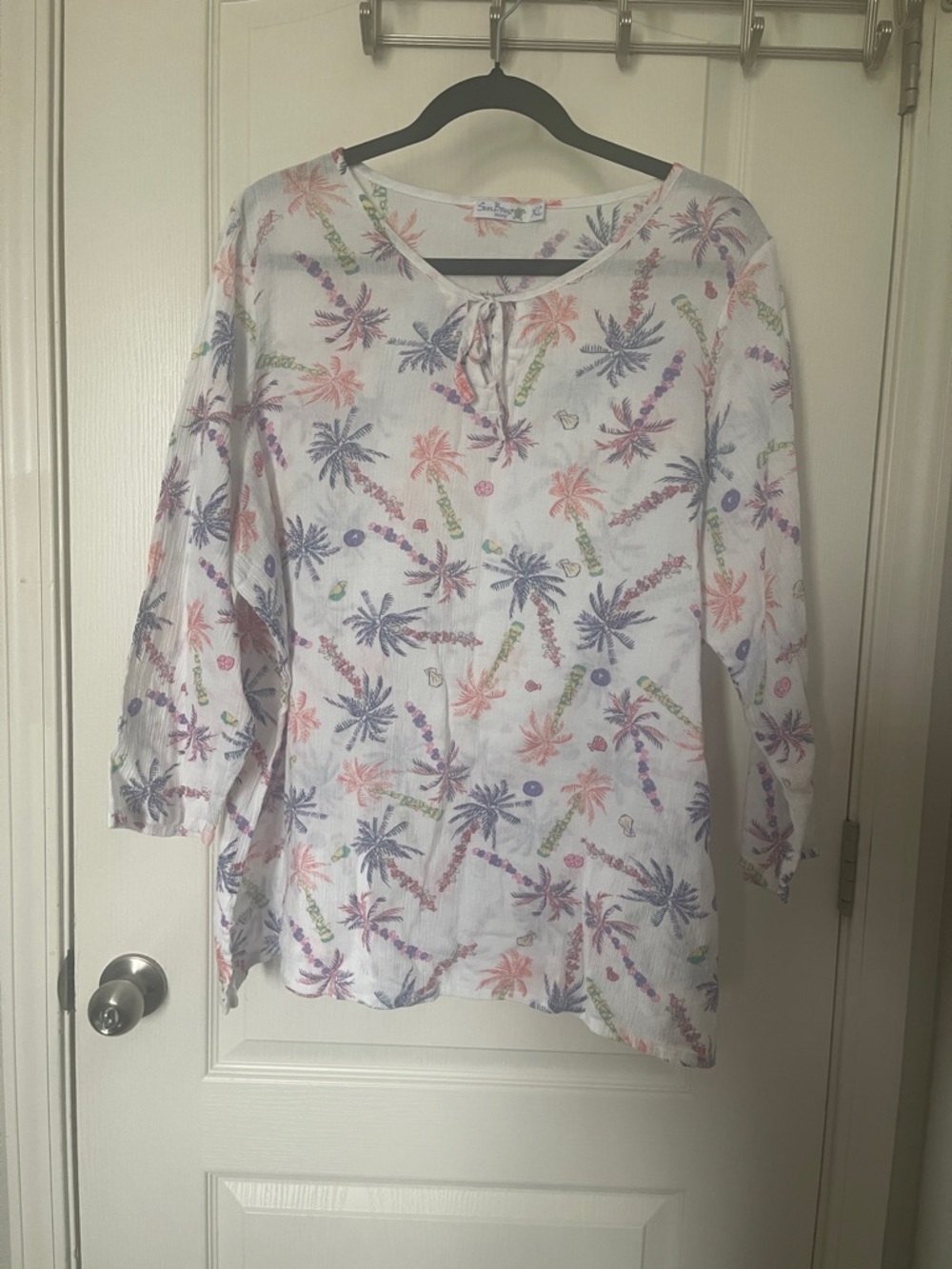 Tie-Neck Palm Print Tunic Top - White with Pastel Accents